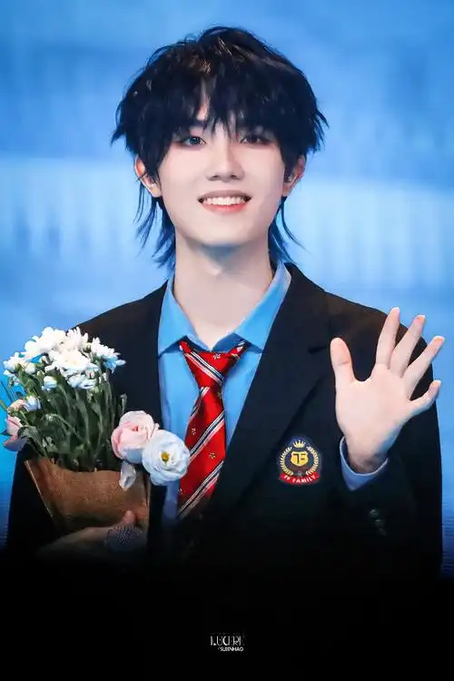 凝聚v力量##和苏新皓一起拥抱春天