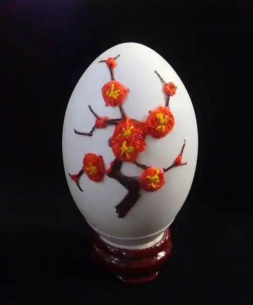 在鸡蛋壳上绣花,效果太惊艳了!