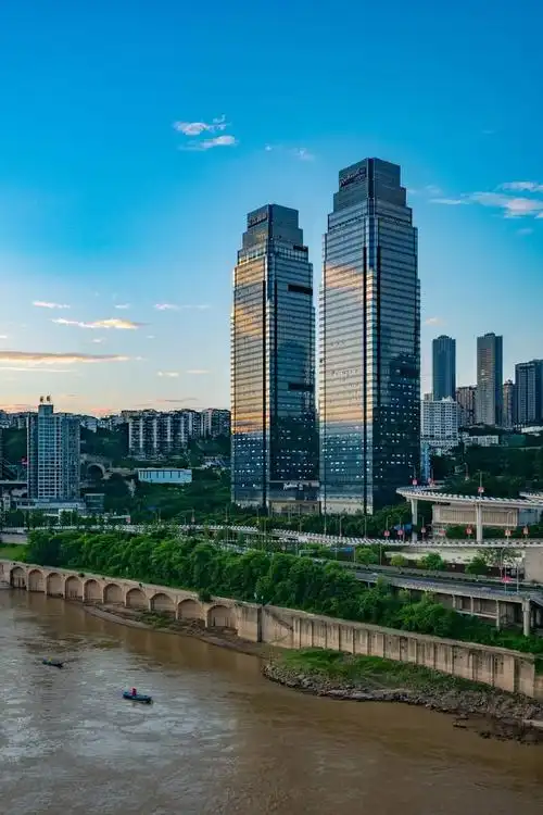 重庆旅行日记7199长江国际写字楼97重庆长江国际路过南滨路(长江国际