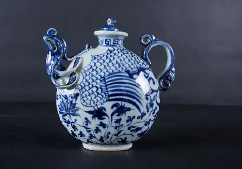 青花凤首壶(元)