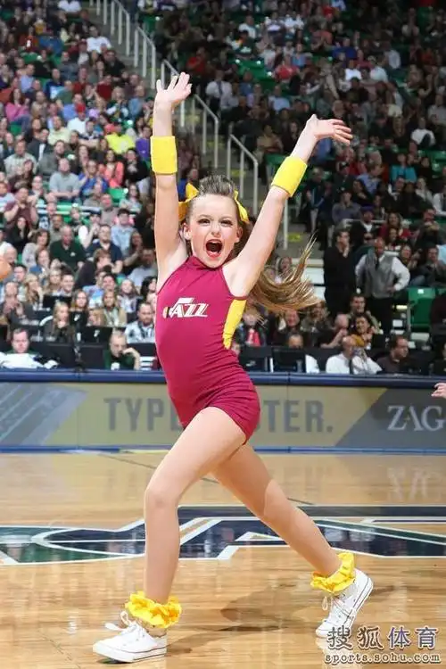 nba一周啦啦队图:性感女神秀身材 辣妹激情四射