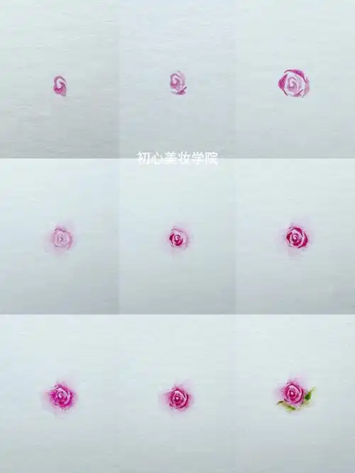 首先要画好一个结构和轮廓,晕染第一层轮廓边缘的时候要用干净的水彩