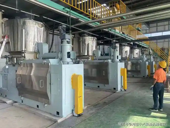 小型全自动榨油机价格多少钱河南榨油机价格