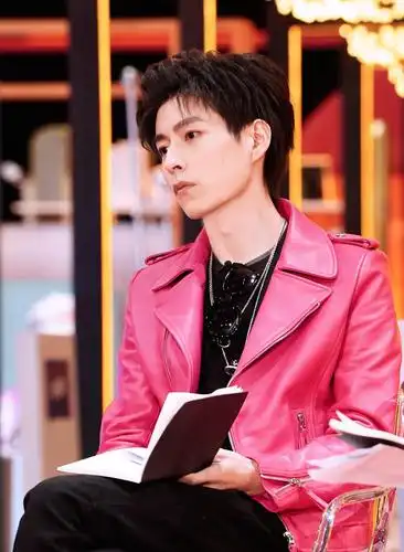 高分综艺名侦探学院第四季开播,唐九洲邵明明退出,新