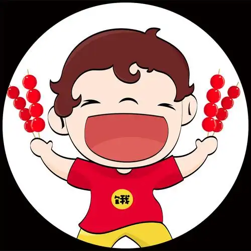 拿着糖葫芦的男宝与女宝