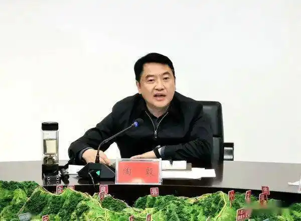 共谋发展昭阳区与四川省同济大学校友会共商合作事宜