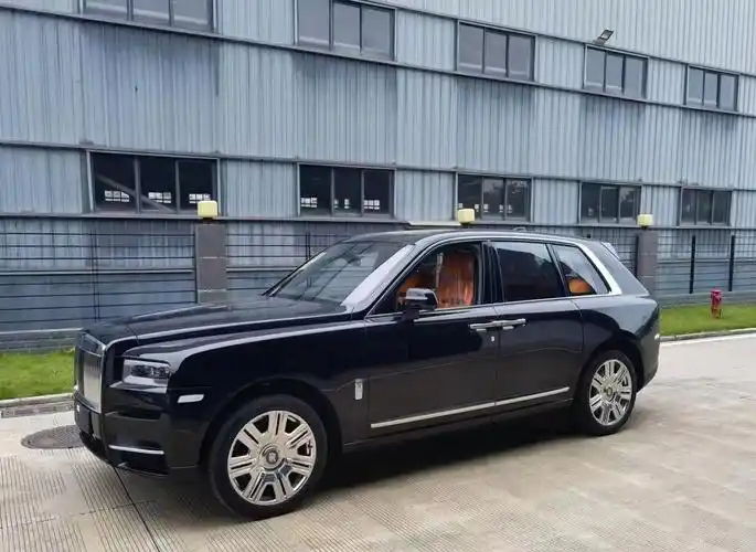 suv叫"库里南 "(cullinan),正如劳斯莱斯首席执行官托斯顿·穆勒