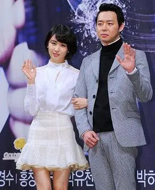 朴河宣整容前后照片和个人资料