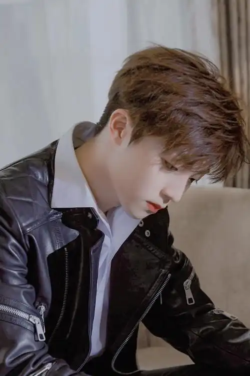 拥有的颜值#陈立农的颜值太鲨我了做梦都想拥有的神仙颜值简直太帅啦