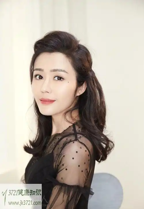 汤晶媚大唐荣耀剧照崔彩屏扮演者汤晶媚