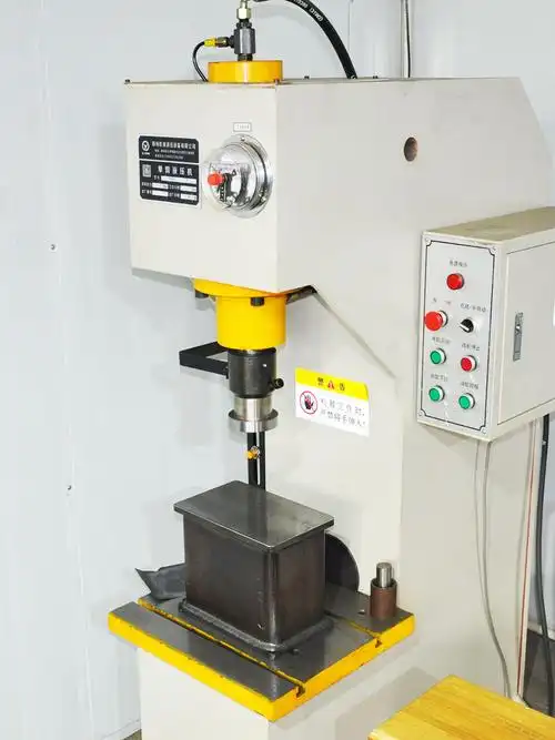 液压阀组, 油缸, 液压系统, 液压设备, 油路块 – 山东路得威智能科技