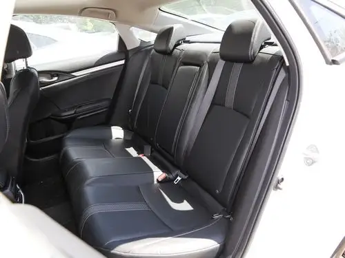 【2019款思域220turbo cvt燃擎版 国v_空间座椅_66/1077张图片】_汽车