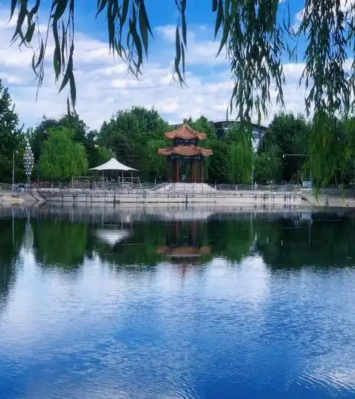 北京密云密虹公园拥有形态万千的风景