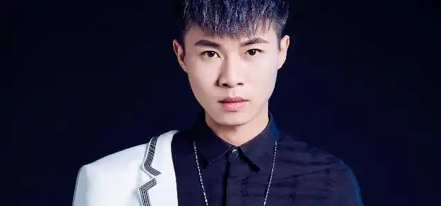 抖音陪你去闯荡陪你去疯狂是什么歌介绍_抖音陪你