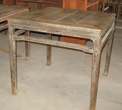 全全啊,找张海黄的旧桌子你看看