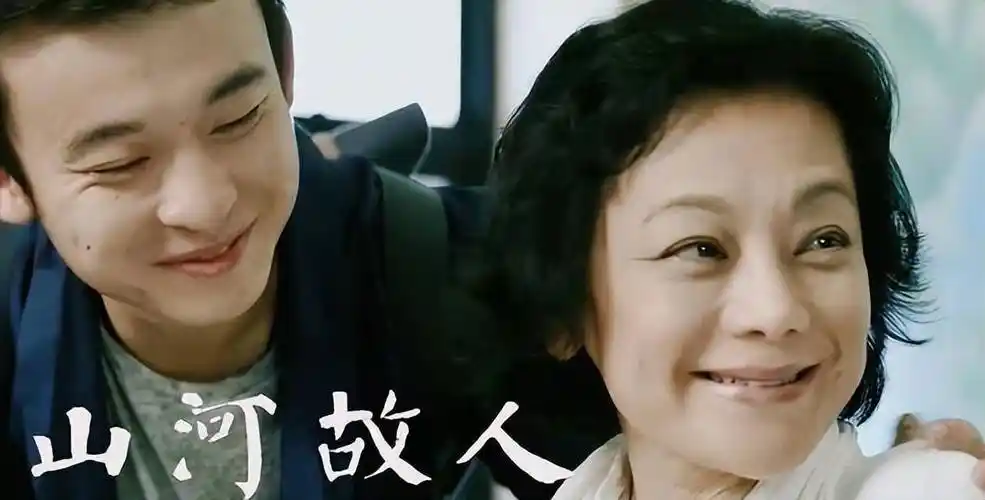 31岁的董子健,终于在2024年初,打了一场漂亮的"翻身仗"_王京_孙怡