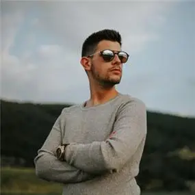 戴墨镜男头 全部是欧美系霸气成熟男人-欧美头像