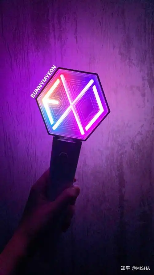 exo应援色:宇宙拿铁色! 我最心水2.0,也很期待3.