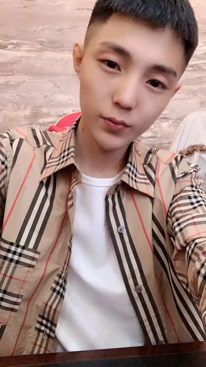 高迪7815每晚九点直播.的快手直播