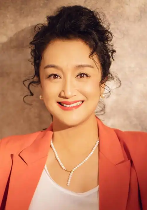 去修改增改资料和作品性别:女出生日期:1961年12月02日出生地:中国