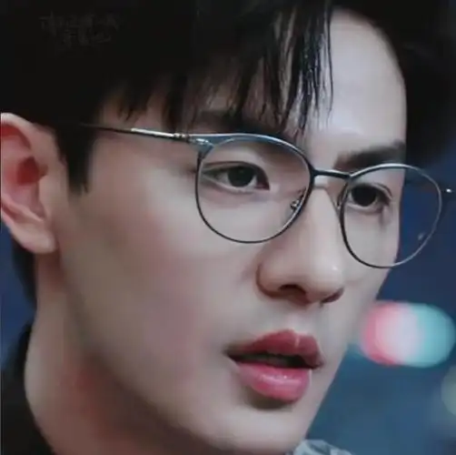 《请和我恋爱》大爆,躲过男主胡一天,才知道男二号才是惊鸿一瞥