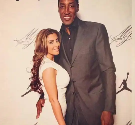 原创名气大也留不住皮蓬前妻拉尔萨为何会放弃球哥选择菜鸟比斯利