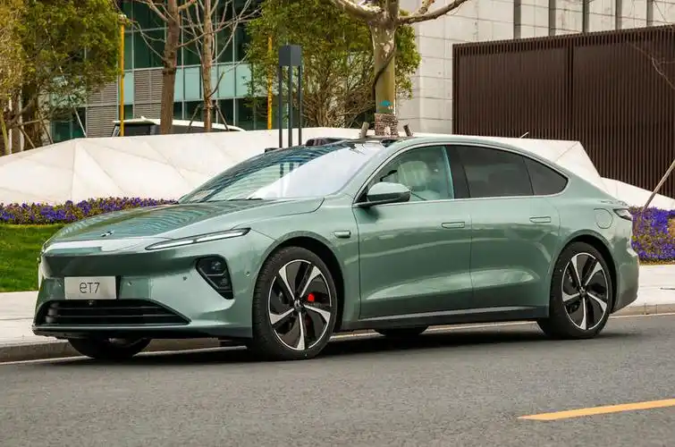 已经在全国范围内开启试驾蔚来et7实拍图发布