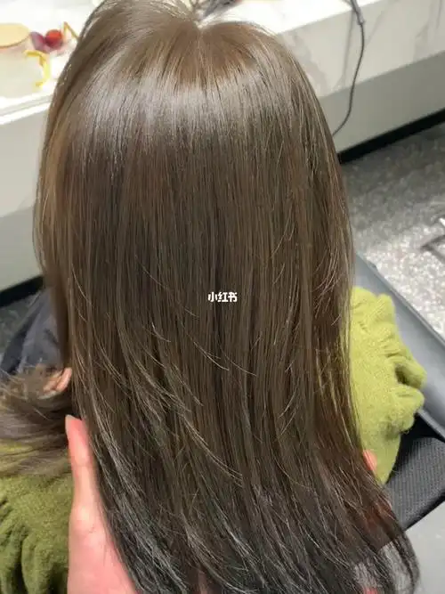 生活微潮色系列雾感冷棕