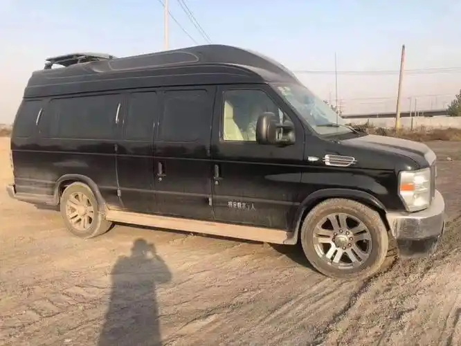 14年 福特e350 超级保姆车 到期处置