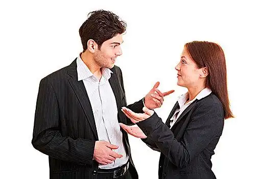 两个,年轻,商务人士,交谈,讨论