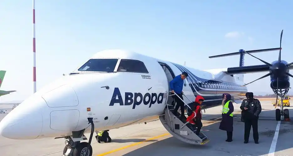 在中国最小的国际机场乘坐世界上最小的客机飞跃世界最短的航程