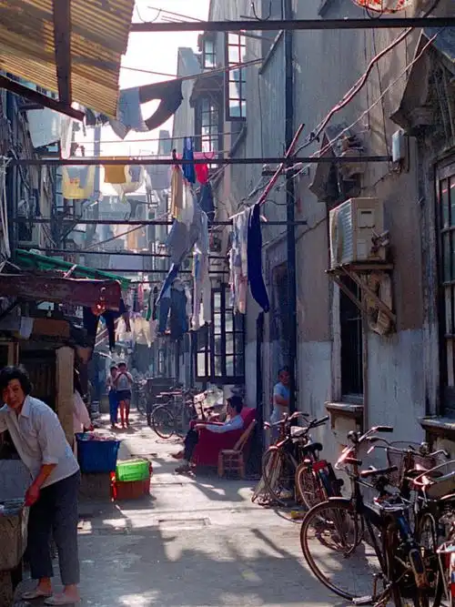 【旧影】1994的上海生活老照片,杂乱中透着浓浓人情味!