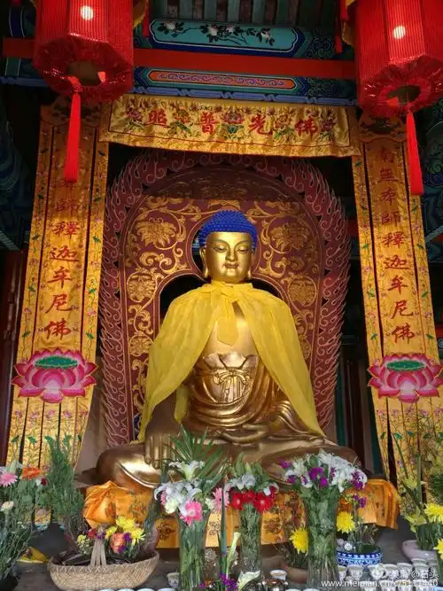 千年古刹龙泉寺