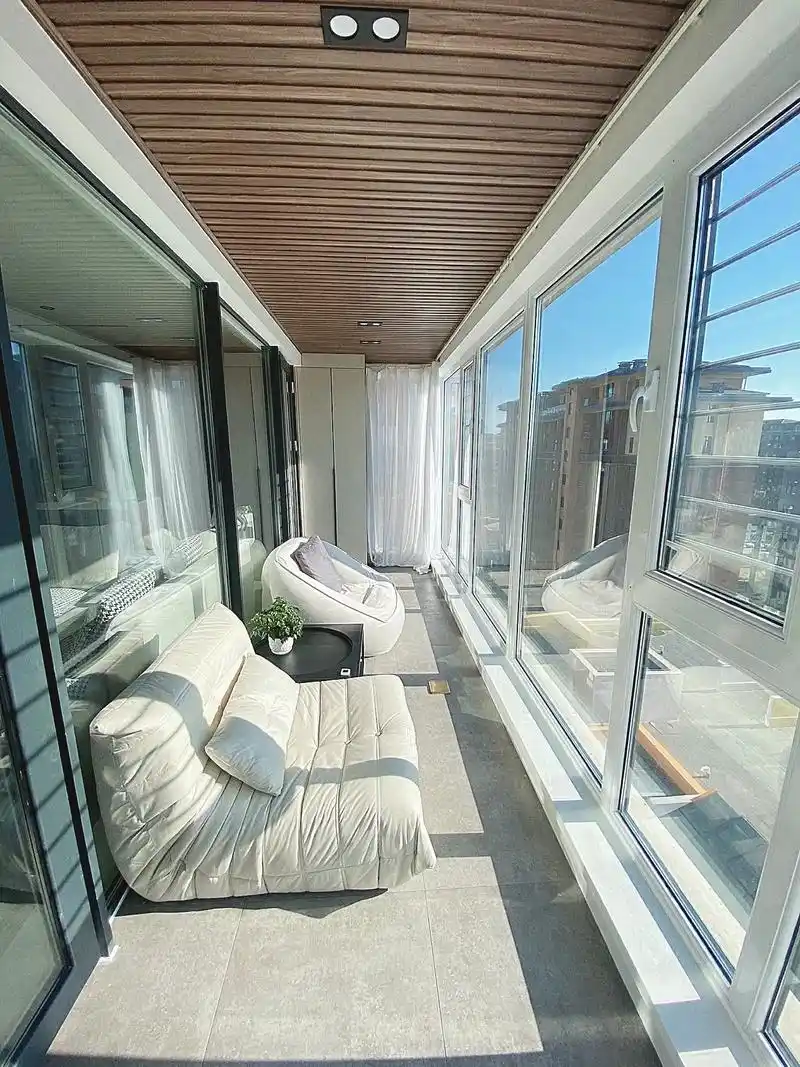 阳台这样造7575休闲时刻来个葛优躺,喝个茶,追个剧真是太舒服不