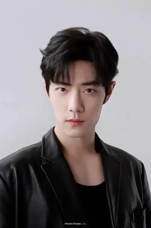 短发战还是长款皮衣,真的好帅呀!#肖战