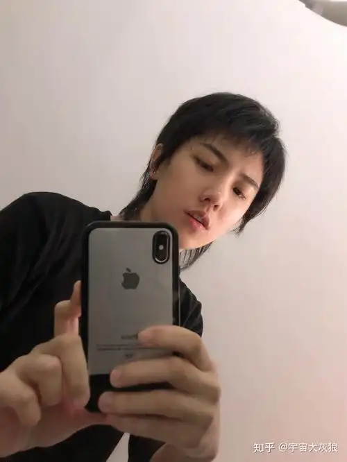 鲻鱼头这种发型怎么留呢?