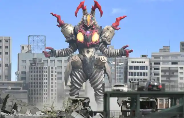 佩丹尼姆杰顿是被称为最强机器人金古桥和第一个将奥特曼杀死的杰顿两