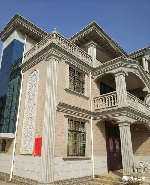 实拍20套农村别墅同样的罗马柱你家却丑出新高度问题就出在这