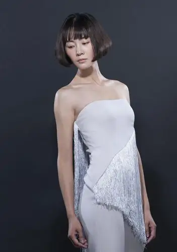 《替代者2混沌梦魇》上线 蒋君两重恋危机不断