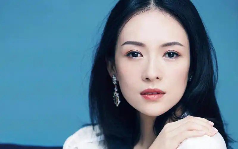 章子怡优雅写真图片桌面壁纸