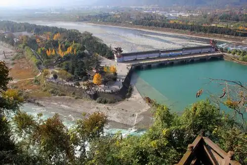 飞沙堰和人字堤