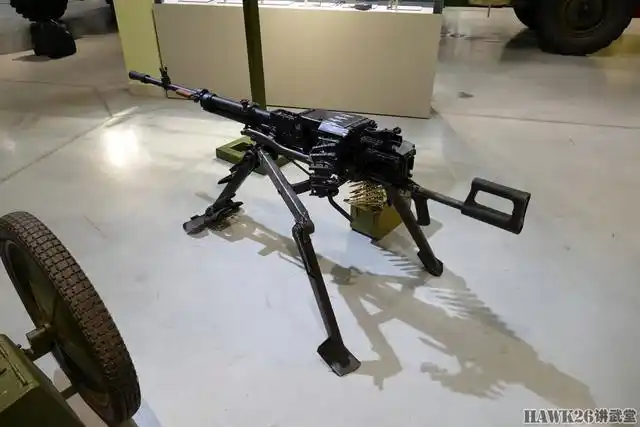 图说nsv悬崖大口径机枪配备6t7步兵三脚架苏军标志武器