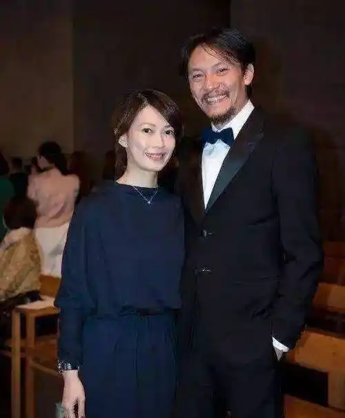 多任女友无缝衔接,冷漠分手三连击,张震的影帝滤镜可真厚_女方_吴家欣
