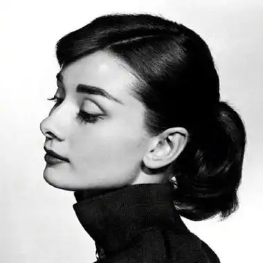 赫本头像经典复古奥黛丽赫本高清头像