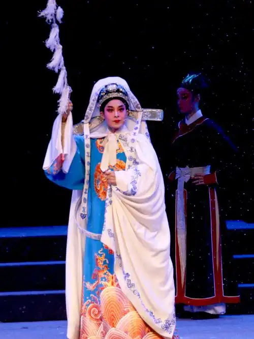 中南越剧团 气贯长虹 剧照