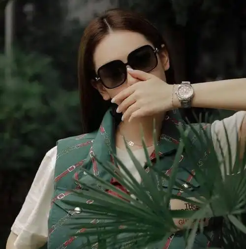 【微信头像】戚薇