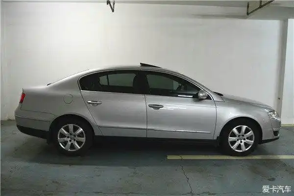 8t at 银灰色 仅售9.5万-爱卡汽车网论坛