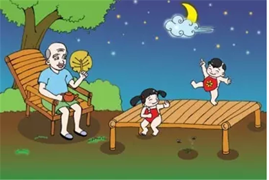 按说,已经立夏了,可是这个鬼天气,让人捉摸不透.小时候的夏天,有