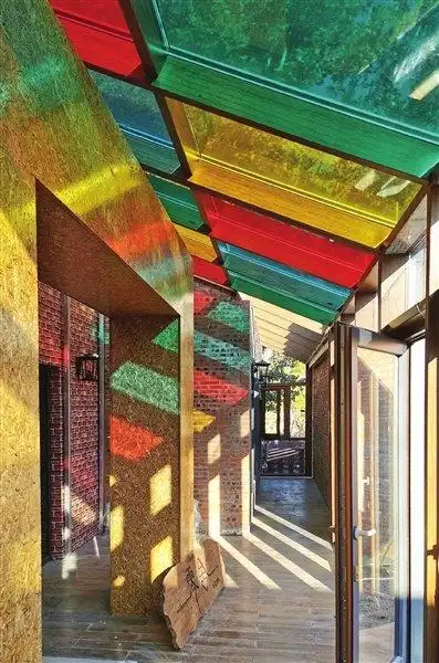 近零能耗建筑的奥秘:年产能万度,制冷供热自给自足