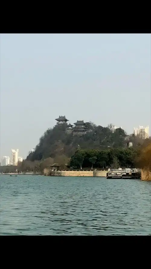 镇江游之北固山